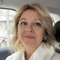 Крылова Алиса Романовна